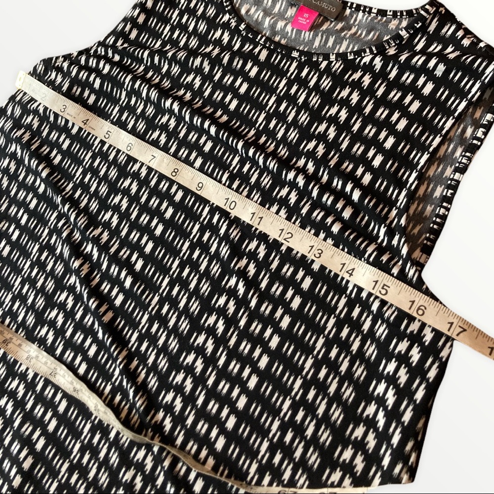 Vince Camuto Women's Black & White Sleeveless Top w/ subtle layers size XS - Picture 7 of 8